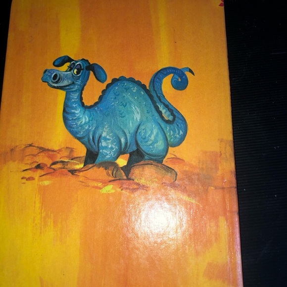 The Goblin and the Dragon and Other Stories - Hardcover
Blyton, Enid Blyton - Picture 2 of 10